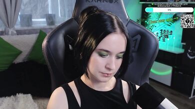 KiraLiLime - Porn Video [Bongacams]: seductive waist, pleasure filled session, sexy hips