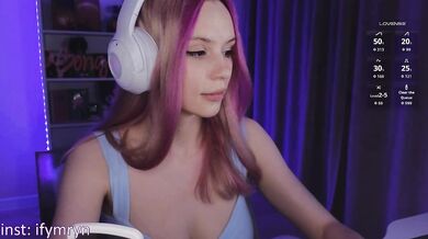 fymryn - Porn Video [Bongacams]: sleek hips, captivating glutes, stunning enchantment