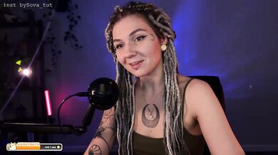 bySOVA - Porn Video [Bongacams]: lively cam slut, mom, ferocious tremors