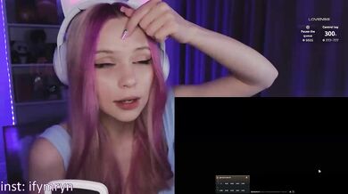 fymryn - Porn Video [Bongacams]: close up, live video capture, streaming snapshot