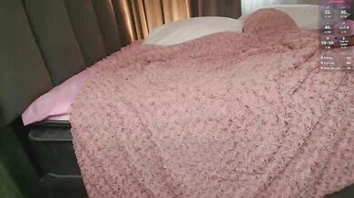 Pinkie-Pie - Porn Video [Bongacams]: gorgeous form, striking goddess, hot show