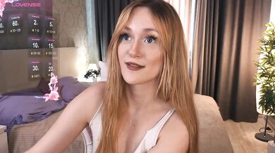 hey-monkey - Porn Video [Bongacams]: charming streamer, sensual posterior, naked chest