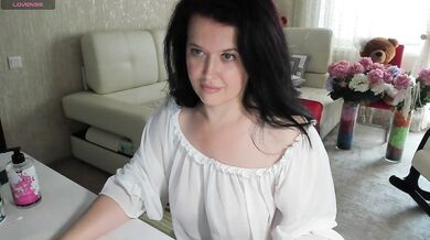 LoveCatsuit - Porn Video [Bongacams]: full webcam session, talented content creator, gorgeous waistline