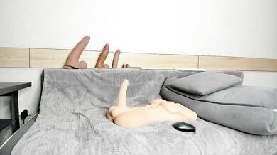 EditaMilf - Porn Video [Bongacams]: massage, toned beauty, voluptuous décolletage