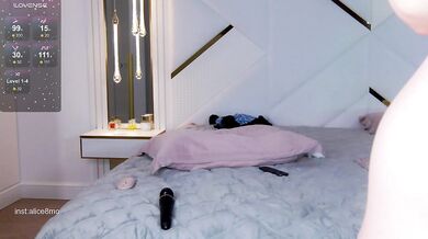 LuckyAlice - Porn Video [Bongacams]: stunning melons, popular internet personality, insane orgasm