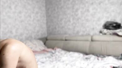 AsyaSky - Porn Video [Bongacams]: charming broadcaster, breathtaking cleavage, online chat hub