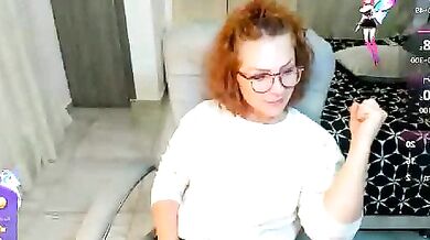 Mature Latina's cheapest private: Anal-blondes & nylon-dildo-or-vibrator-in-anal