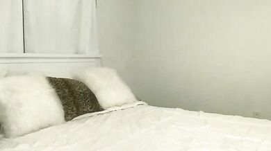 Watch BrittneyBabyxoxo seduce and pleasure herself in this hot video