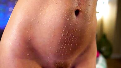 Abbienextdoor's naked beauty in a hot chat with a gorgeous babe