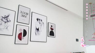 Miss_sweetbb's bodacious curves are exposed in a hot nude leak