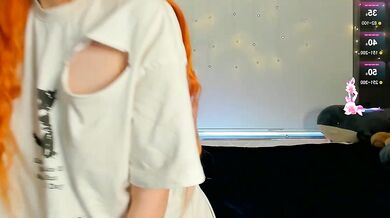 Watch Sunny Vixey, the seductive siren, get off with some pussy play