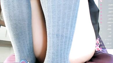 Aoki_sweet indulges in steamy striptease & cam2cam action with hot & horny teens