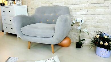 Mysunnyday's hot body is captivating with her fiery rear end and curvy body