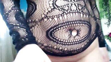 soar_love gets spanked and fingerbanged in hot doggy-style action