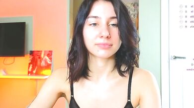 Seductive queen gets her wet hole stretched by Kingkong's BBC
