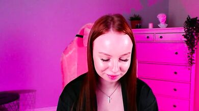 Cyd_Charise's Electrifying Voluptuous Breasts captivate you in this hot video