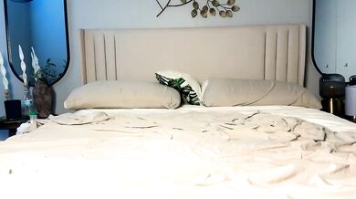 Seductive Bella0809's erotic video: Glamorous goddess with Enigmatic hips and a raunchy rump