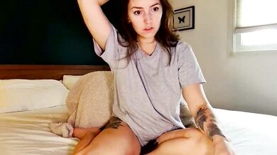 Interactive MILF gets spanked, fingered, and toyed by her kinky friend - watch now!