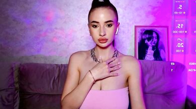 Petite brunettes moon-girl_18 gives a hentai-style nipple-toy BJ with a twist