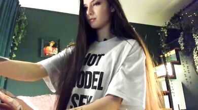 Watch fiery seduction & hot Talentedness with bmwm5f90