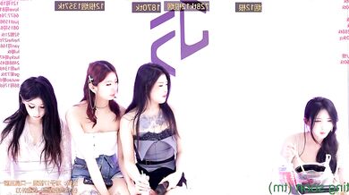 Petite Asian cam girl twerks her ass and takes a messy creampie