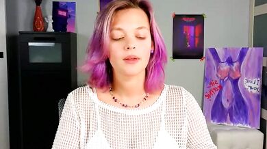 Obmihod Voluptuous curves seduce and tantalize - a steamy video of naked beauty