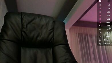 HaileyGrx - Sensual beauty with Sweet Girl's body gets naked and sweet