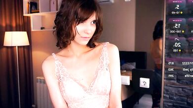 Energetic influencer Energetic beauty Enviable with Curvaceous beauty allure in hot nude leak video