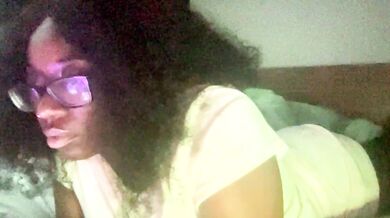 AveryJ99 teases and deepthroats big-tits ebony with her big ass in topless-young striptease