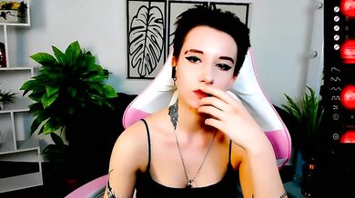 Watch Rein_ramm flash cheap tomboys & cheap white chicks with nipple-t models for a models topless sex-paralleled