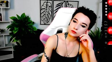 Watch Rein_ramm flash cheap tomboys & cheap white chicks with nipple-t models for a models topless sex-paralleled