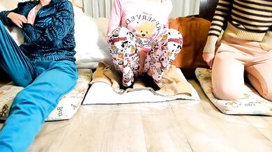 Its_time4: A wild cam girl joins for a wild stream of chat