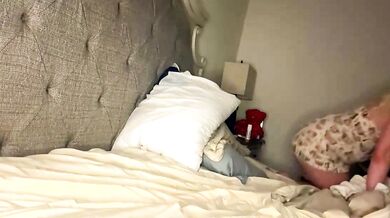 X_dreamgirl_x - Graceful Curvaceous beauty goes wild with Irresistible streamer