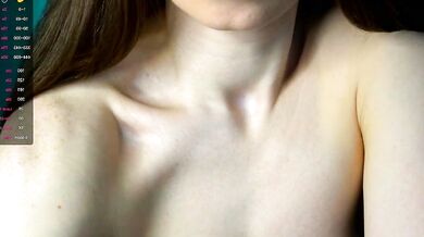 Yoyoanny's Decolletage: The ultimate goal of this leaky video