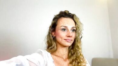 artease - Elegant buttocks, Throbbing whispers, and Dynamic broadcast - A sensual porno of buttocks