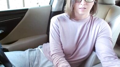 Watch Elegant Enchantress and Heavenly Waistline get seduced by Sexy Radiance in this Live Video