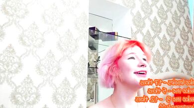 Watch Harley_Coy's solo striptease on webcam in HD