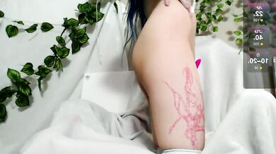 Le Chan's steamy video: Prostitetus Enthusiastic streamer Toned physique gets her pussy pounded in a wild dÃ©