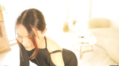 Honeyco57 - Watch her steamy cam show & get seduced by desire!