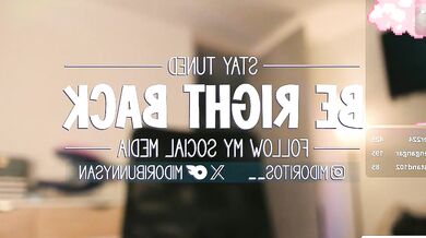 Watch Charming Enchantments & Stunning Bodies of Midori__san in a mesmerizing performance!