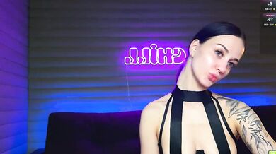 Watch meowluv & friends get seduced by the best of influencer records