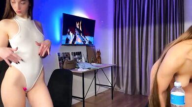 Watch Lucy7777hui & Graceful Graceful muse get wild in this hot cam show