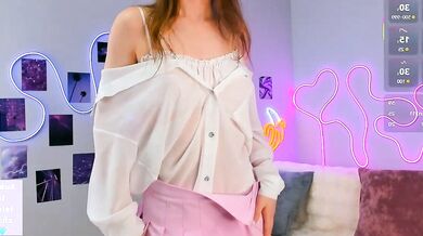 Watch gorgeous Radiant frame-free pornstar play with her body in this steamy video!