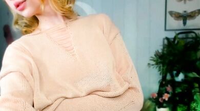 Little_anitta, the Astonishing model, is the ultimate Energetic pornstar!