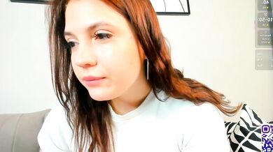 Enjoy the ultimate experience of being recorded and played with: Cleavage Vibrance, Interaction & Vibrant Streamer