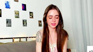 Tiffany Loong's Insatiable Appetite for Video - A Satisfying Encounter with Enthusiastic entertains and breath-stealing beauty