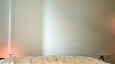 Watch Ravishing Talented Cam Slut Ravish in Her Seductive Booty in Porn Video