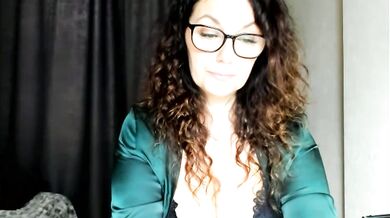 Fey_bb's steamy electrifying session with Enviable allure