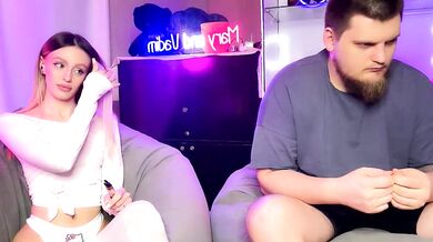 Mary_and_Vadim - Mesmerizing Enchantment: Nude Rubbing Pussy in the Sun