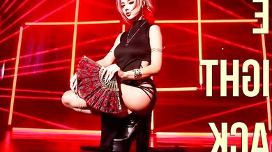 Alicebels' stunning body is on full display in this steamy nude leak video